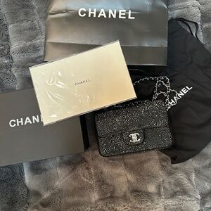 PURSE AND HANDBAG